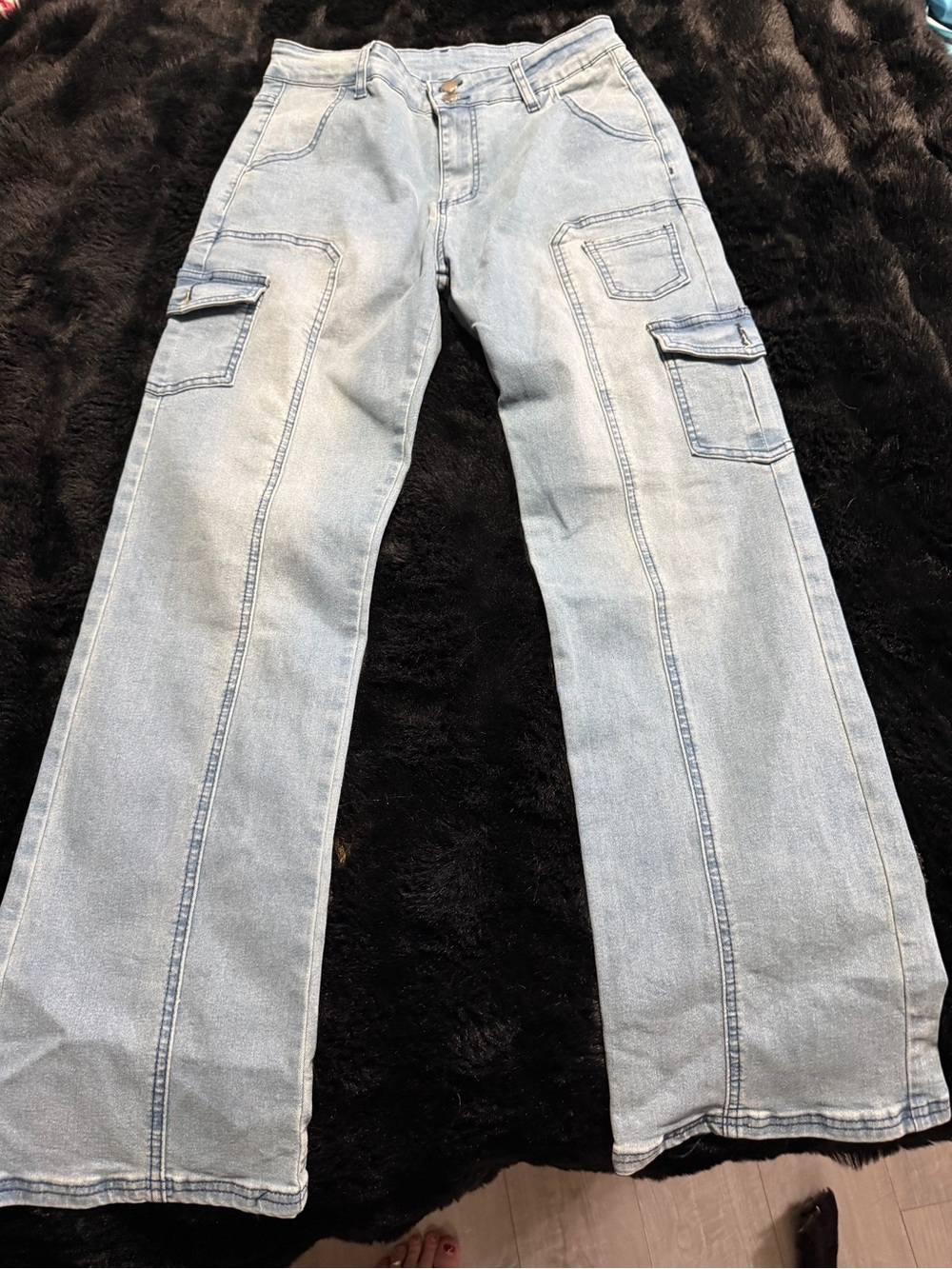 Light Wash Cargo Denim Pants - Men